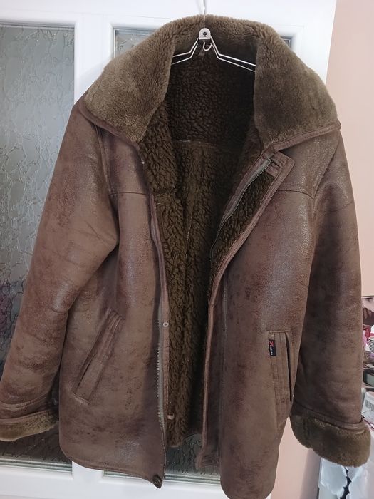 Продаю мужскую дублёнку