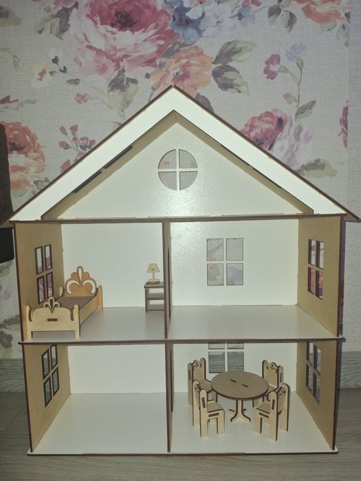 Великий двоповерховий ляльковий будиночок з меблями