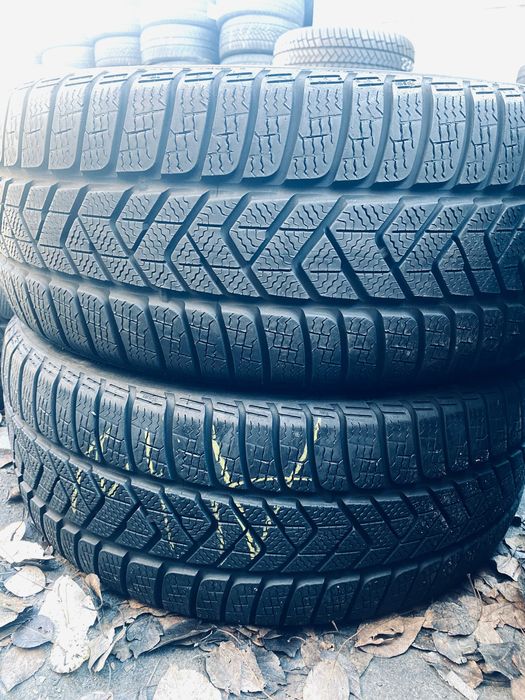 245 40 20 Pirelli Sorrozero 3 85% Зима 2023