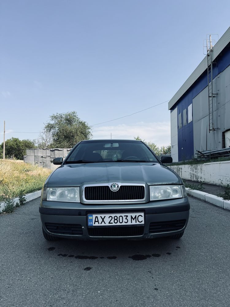 Продам skoda octavia