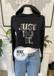 Krótka bluza Nike z kapturem i holograficznym napisem r.M oversize