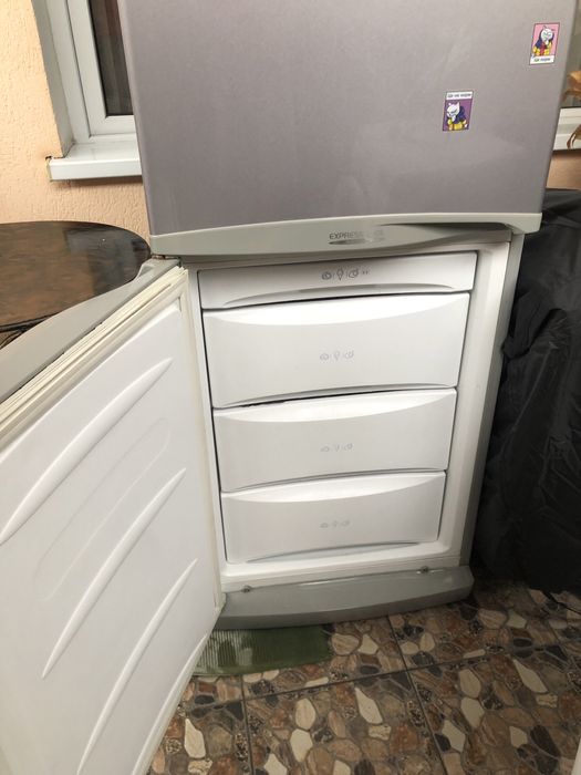 Холодильник  LG GR-N389SF б/у Самовывоз