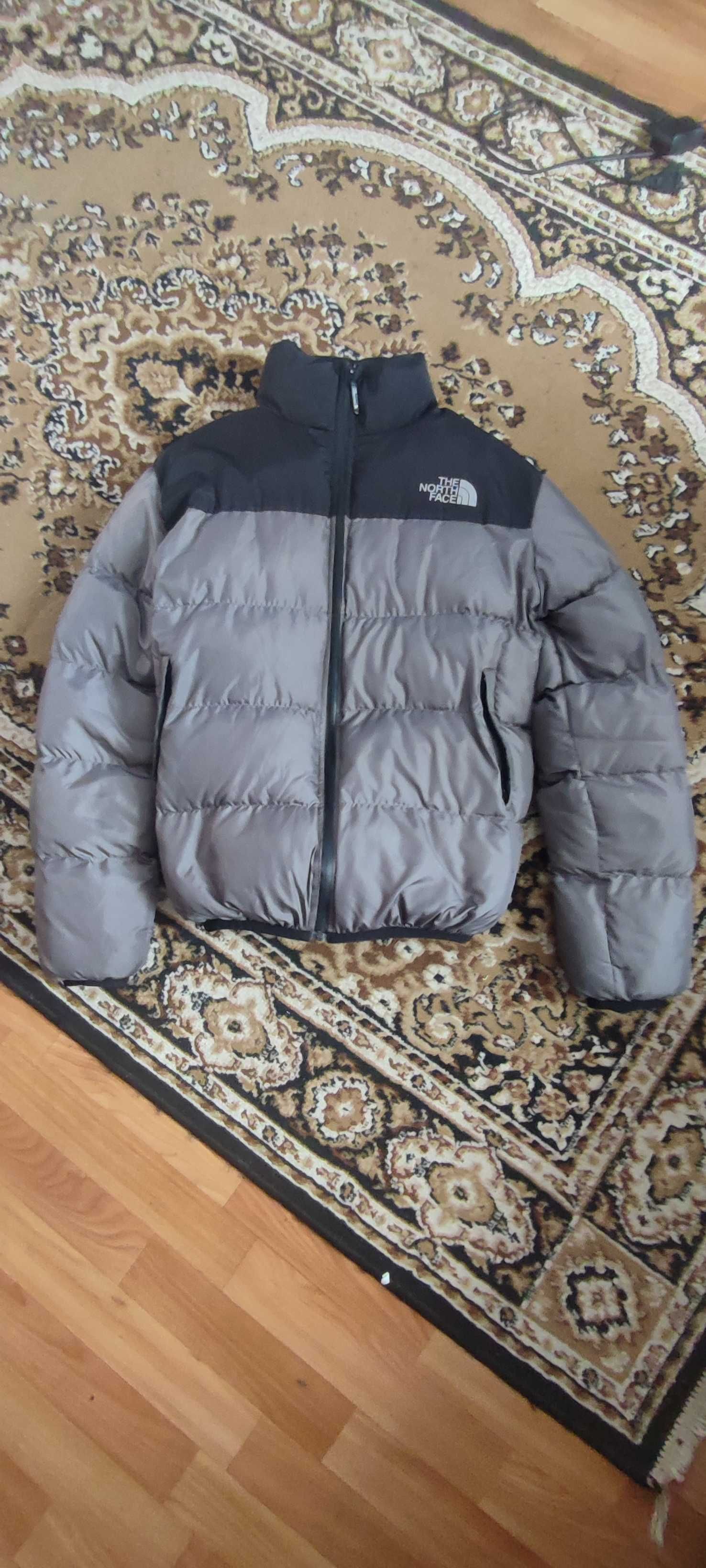 Пуховик the north face