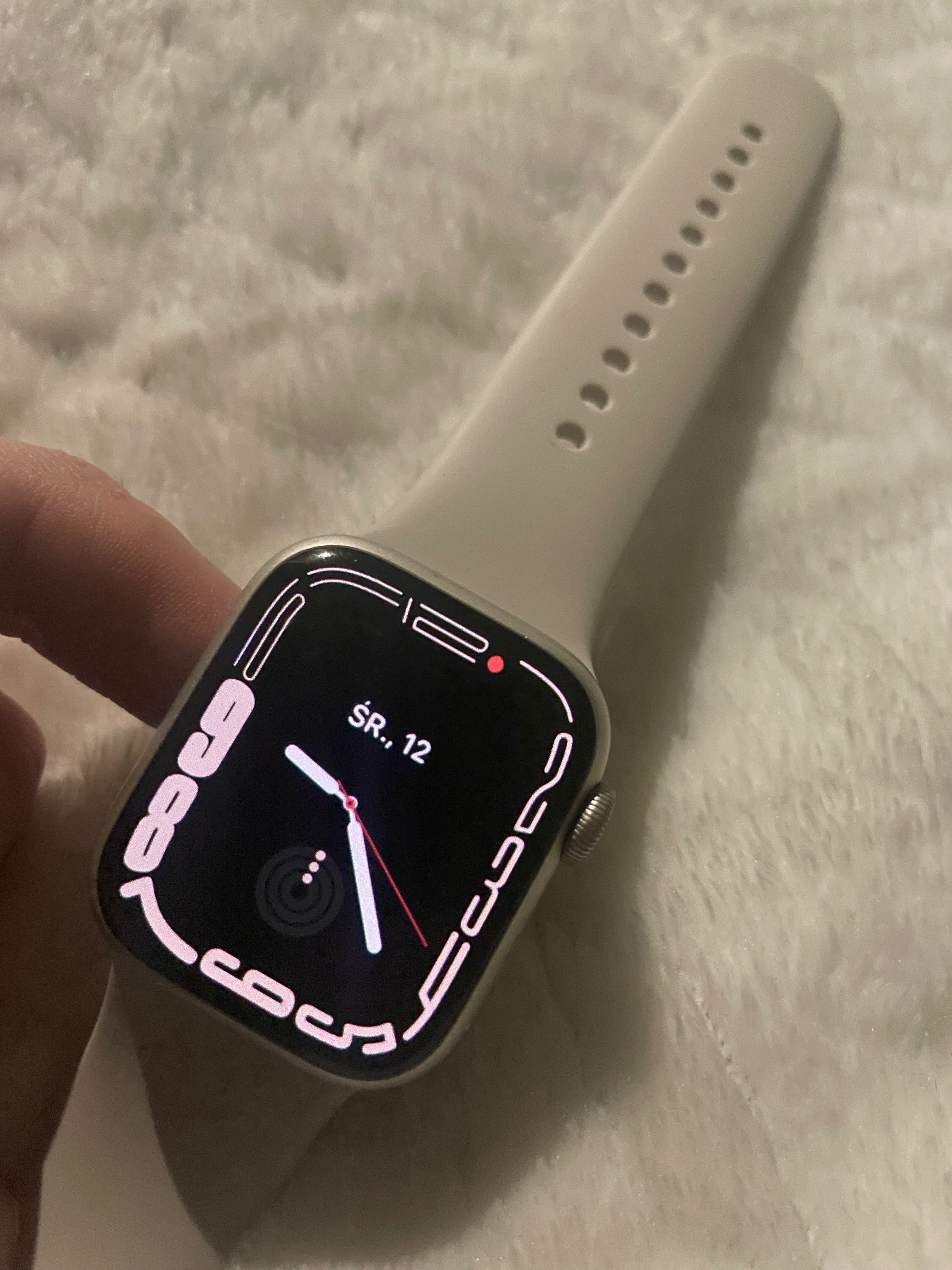 Zegarek Apple Watch 7