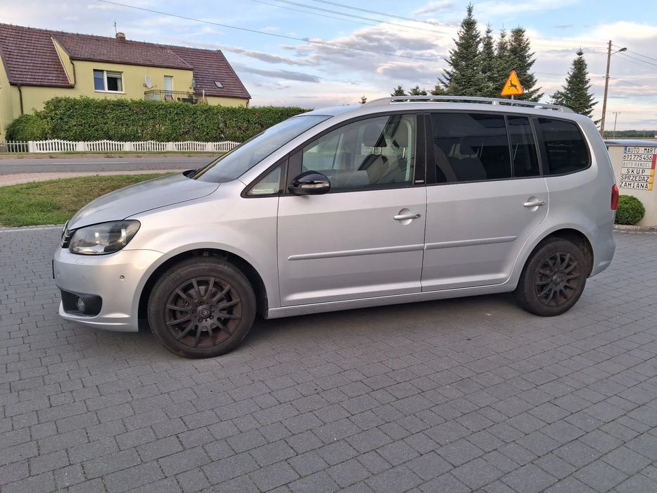 Volkswagen Touran Bogate wyposażenie, Po opłatach,