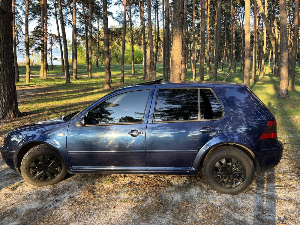 Golf 4 1.6 2000р.