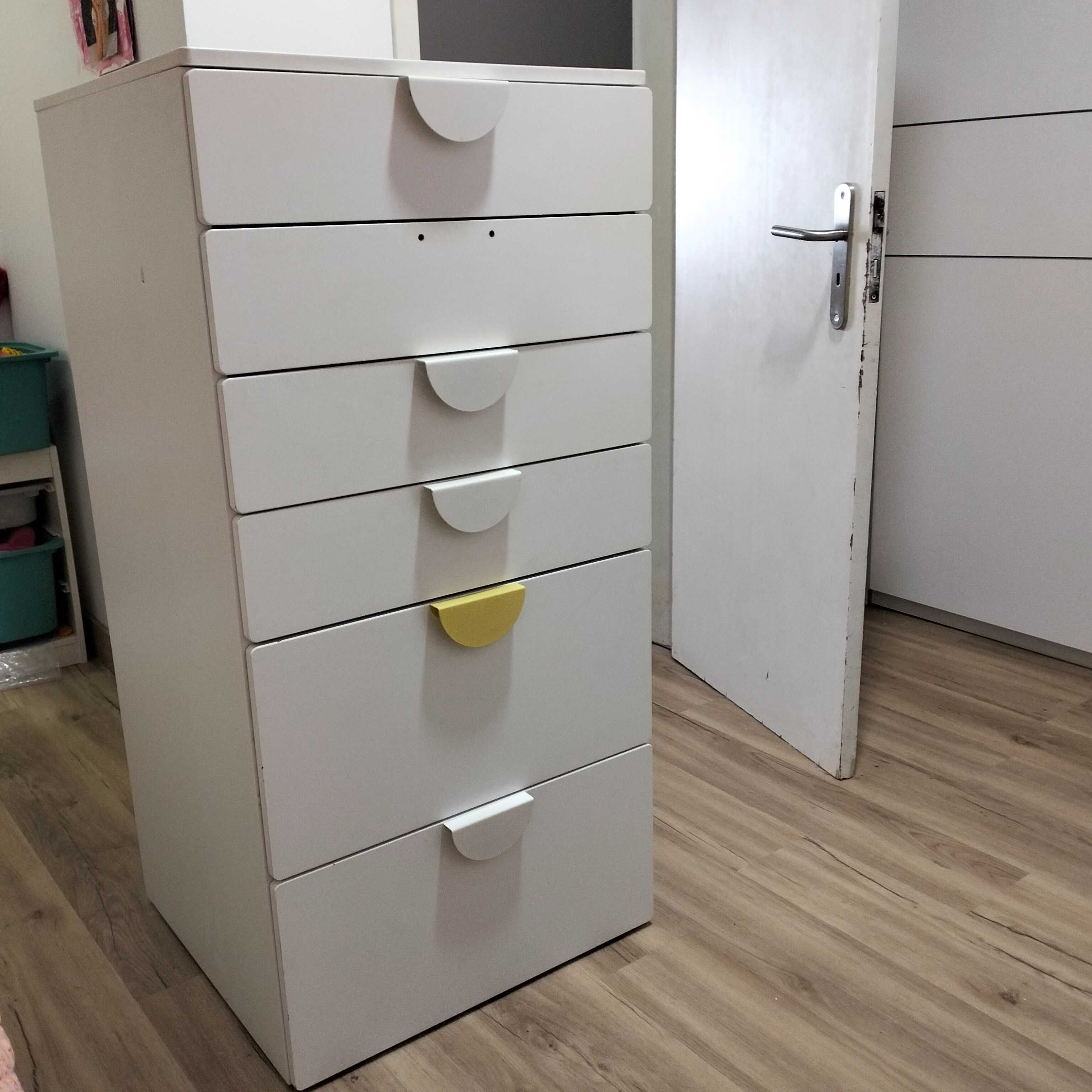 Cómoda Branca Ikea
