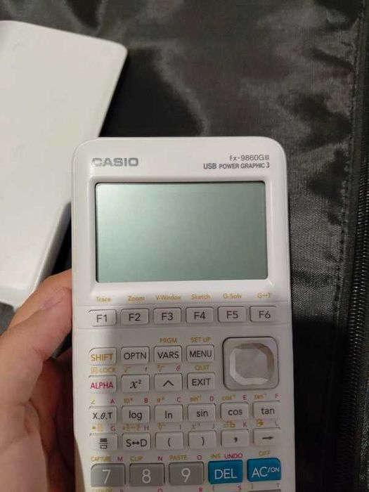 Calculadora casio fx-9860GIII