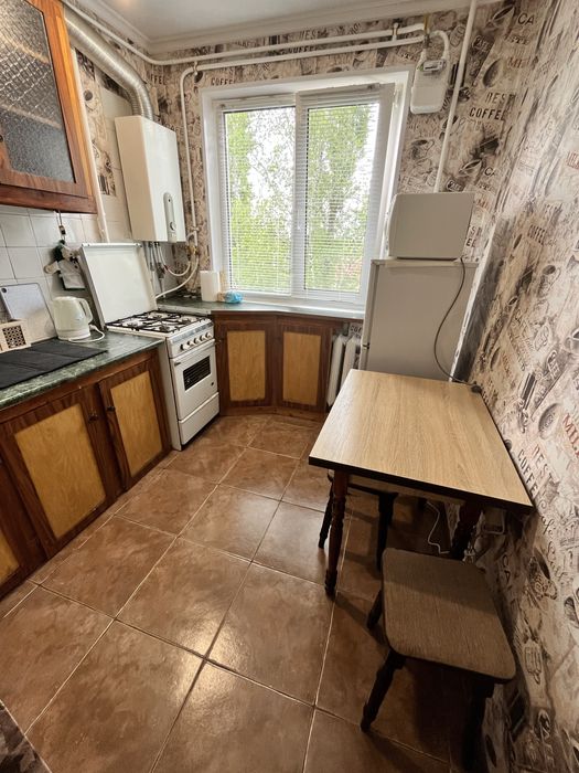 Здам подобово 1-но кім.кв по вул. Козацька, біля АТБ