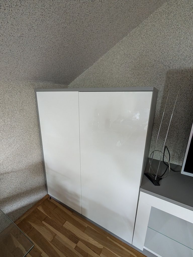 Białe Meble do salonu