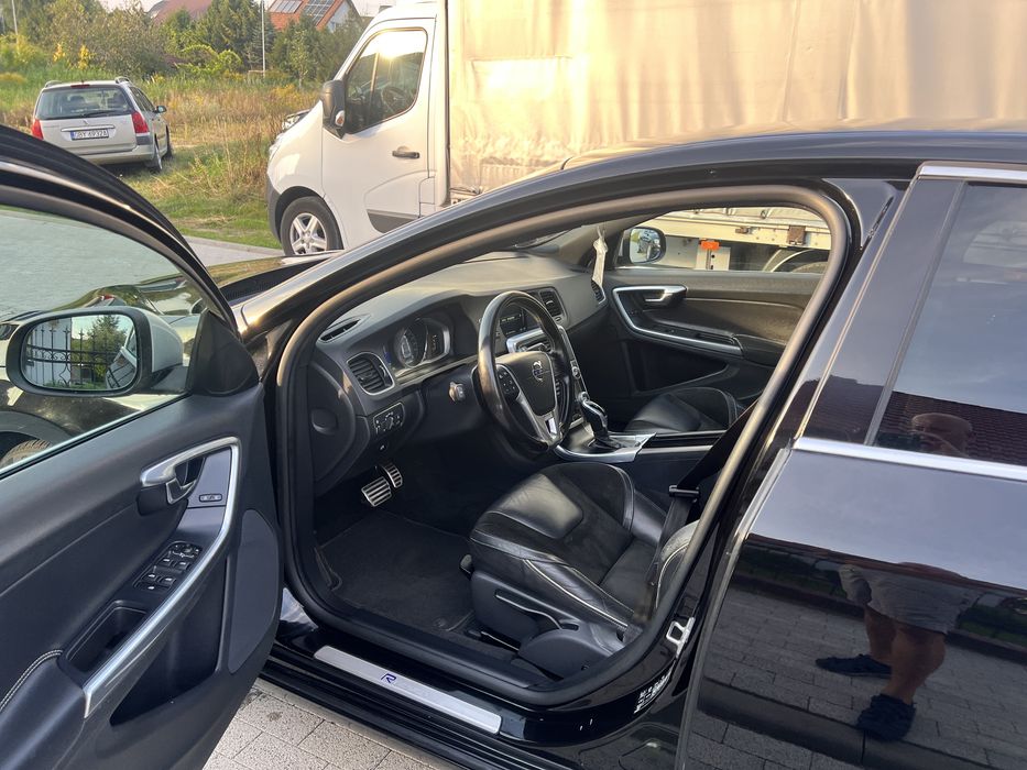 Sprzedam Volvo V60 wersji R 2,0 Disel 190 km