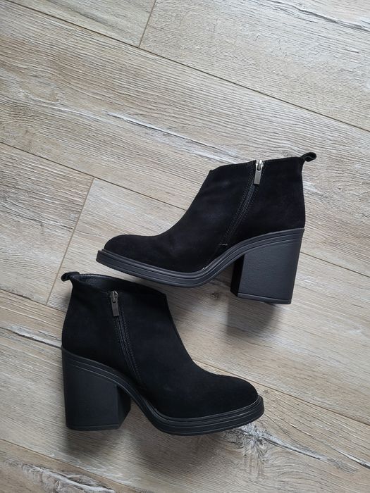 Ботільйони сапожки черевики демісезон