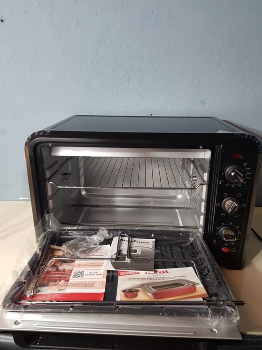 Nowy Piekarnik Moulinex  39 l czarny