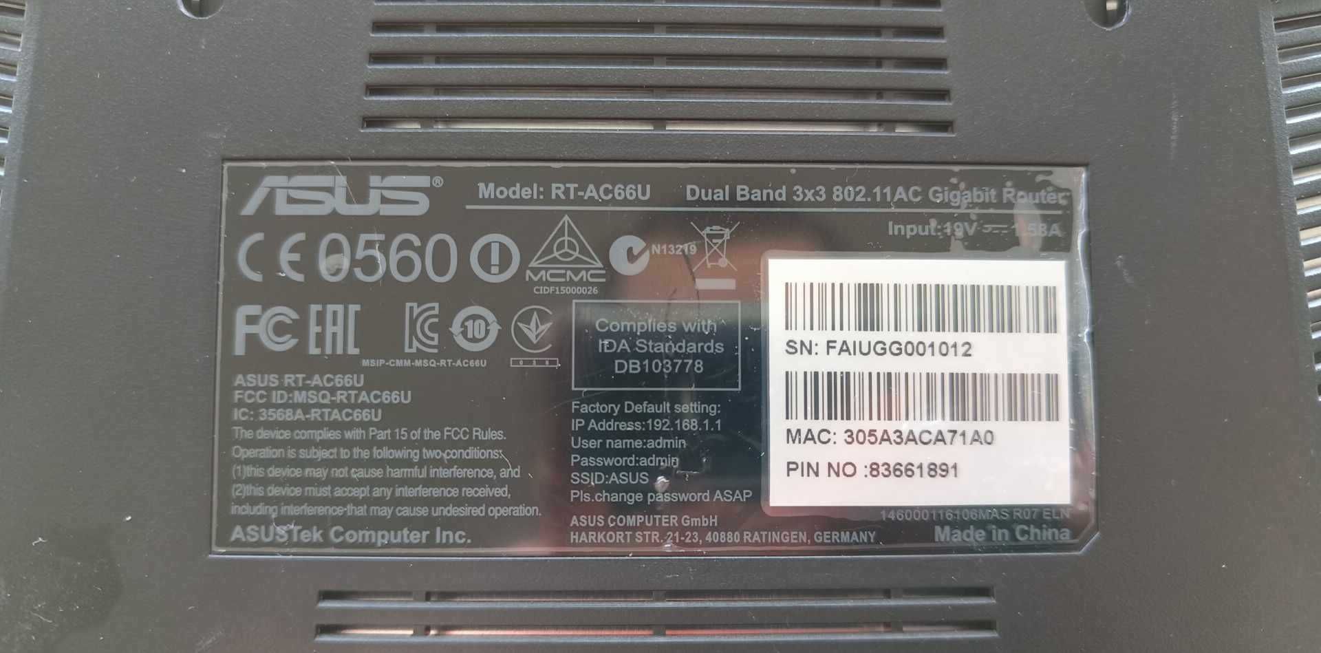 ASUS RT-AC66U (1750Mb/s a/b/g/n/ac, 2xUSB )