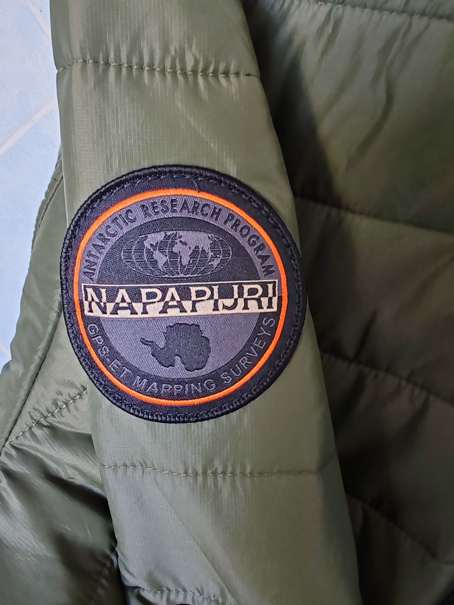 Демісезонна чоловіча куртка Napapijri