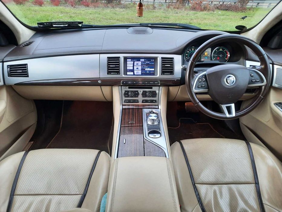 Jaguar XF Anglik 2.2 Diesel Skóry Automat