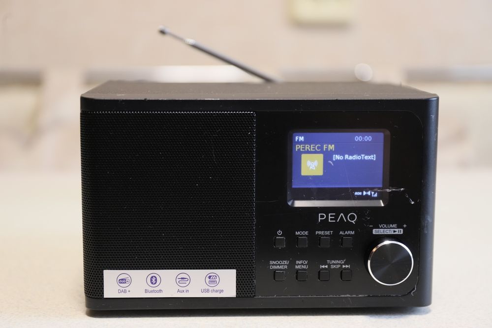 PEЛQ  pdr 170 BT  FM , блютуз