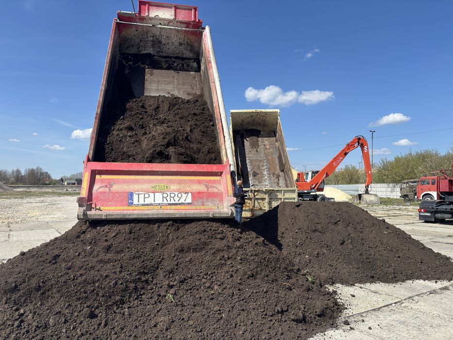 Uslugi wywrotka 4 osiową sprzedaż kruszyw skład kruszyw