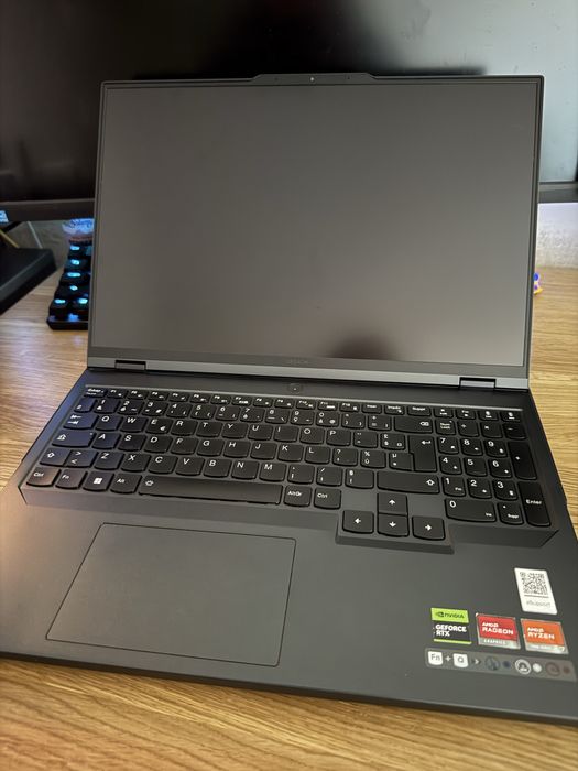 Lenovo legion pro 5 16arx8