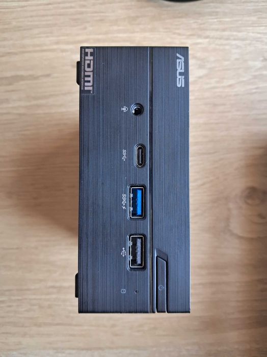 Asus MiniPC PN30-B