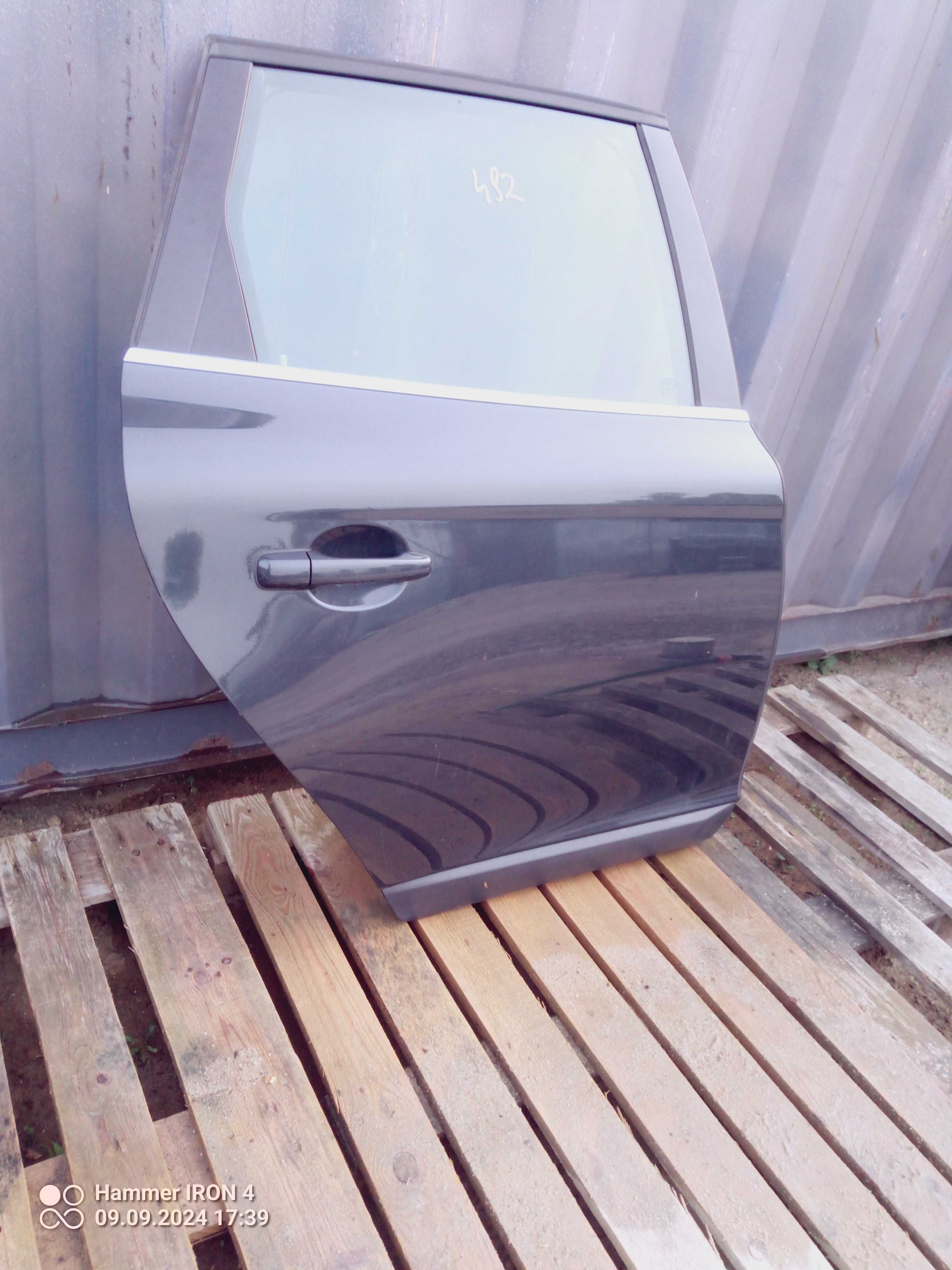 Drzwi prawe tylne Volvo xc60 09-17r w kolor 492, kompletne, wysyłka