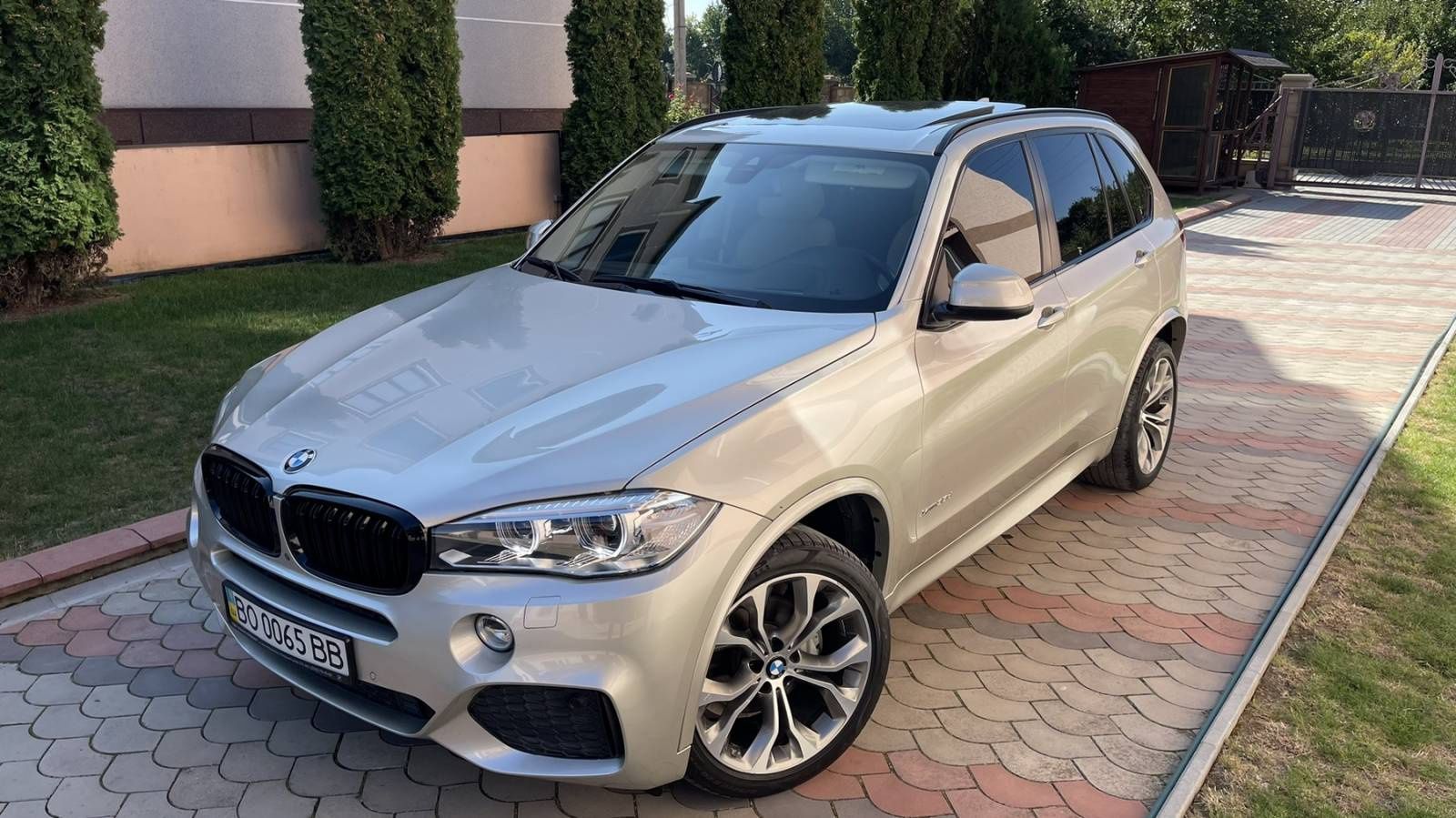 Продаж авто BMW X5 3.0