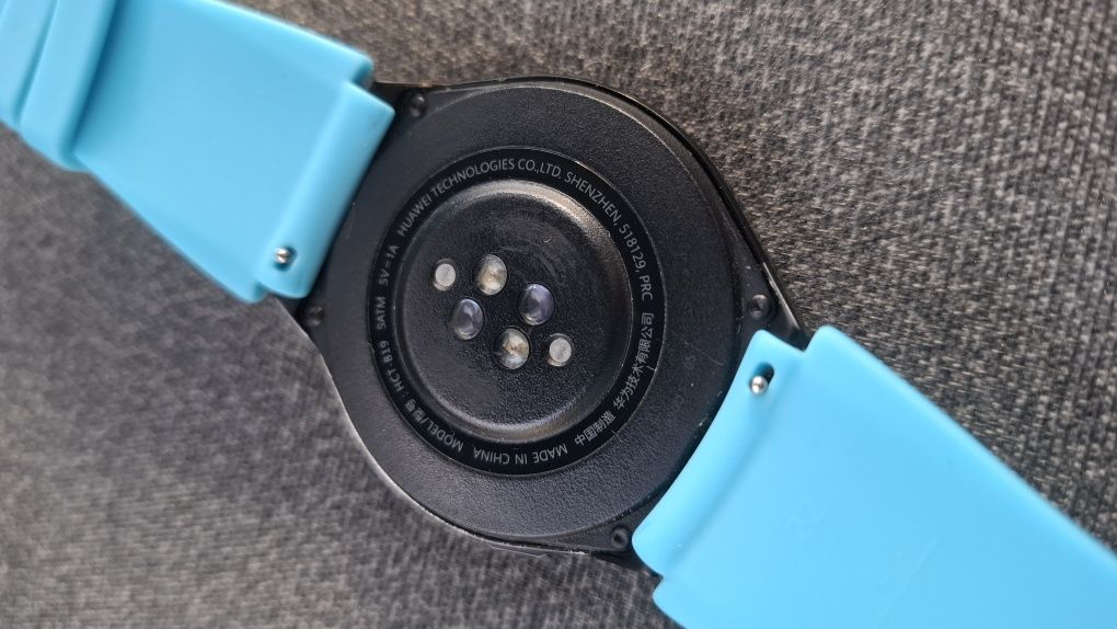 Zegarek HUAWEI GT-2E - HCT B19 w stanie bardzo dobrym