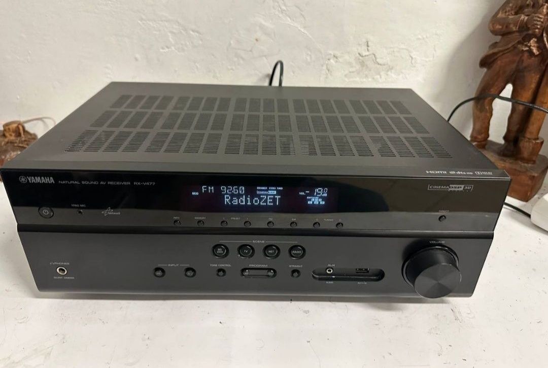 5.1 AV Amplituner Yamaha rx v 477, 130 Wat , HDMI USB 4K 3D