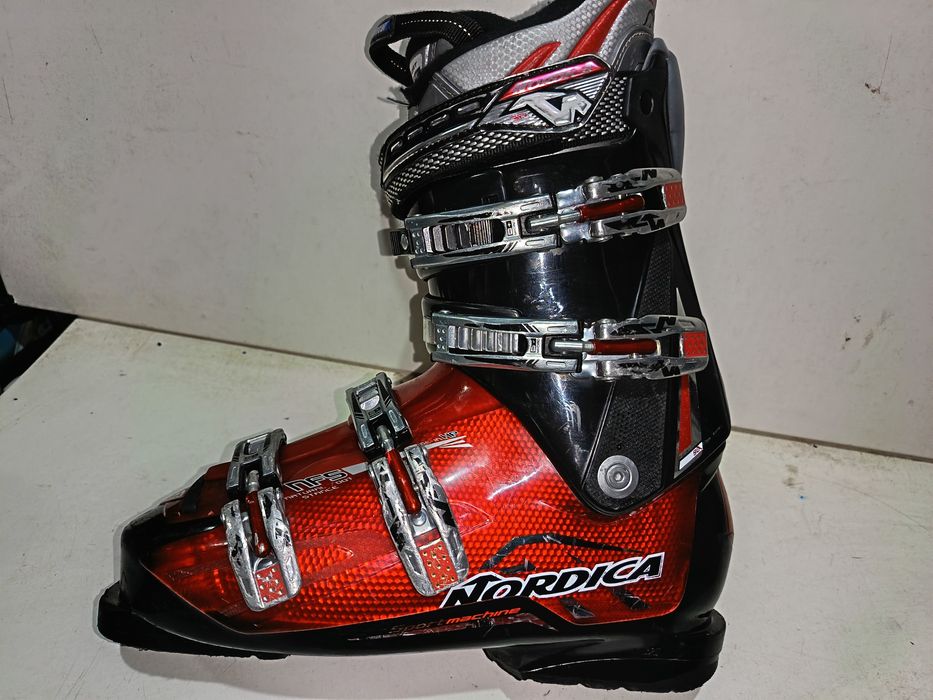 Buty narciarskie Nordica Sport Machine rozmiar 44