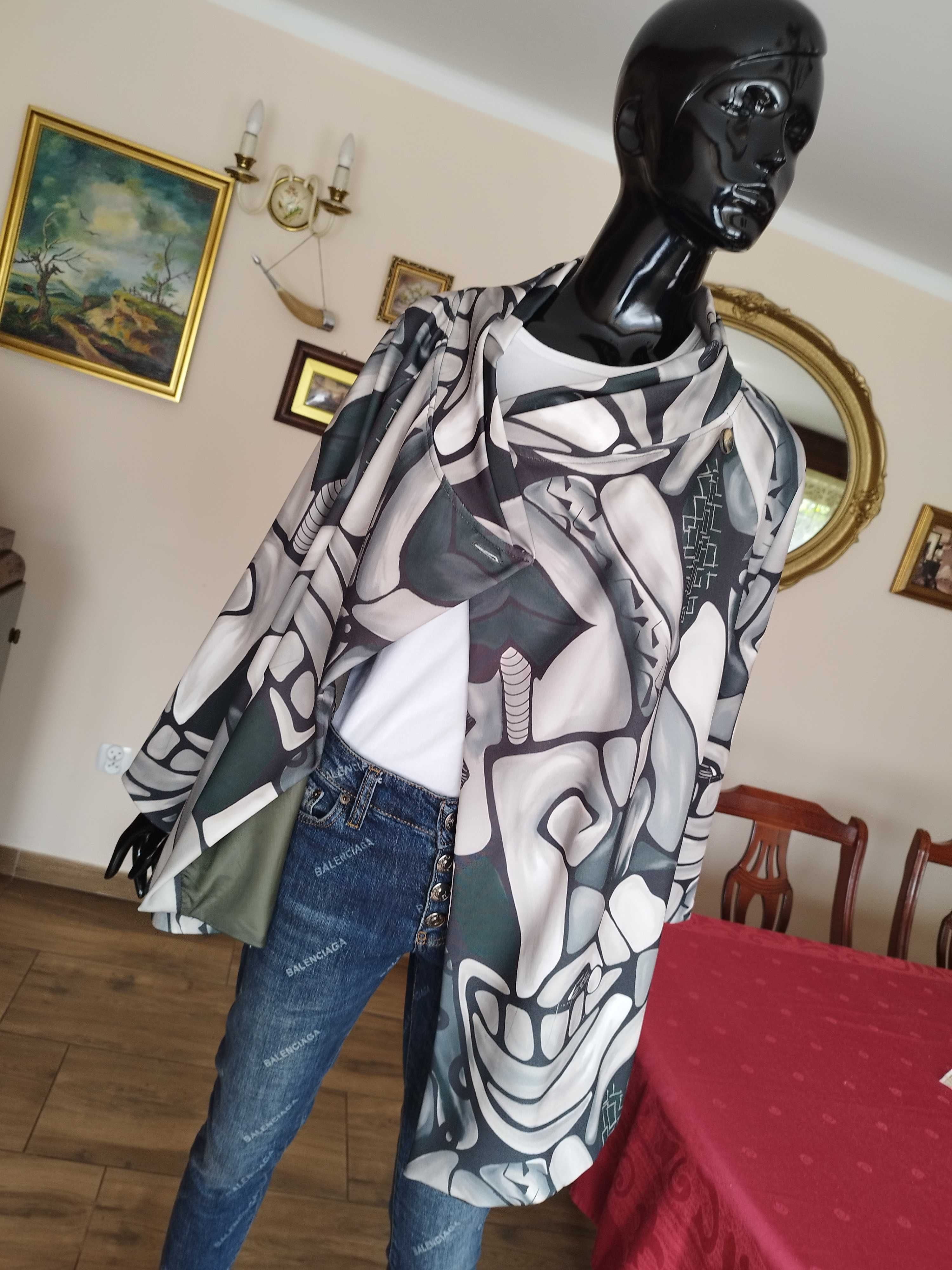 Fanny Studios_Italy_wdzianko/żakiet/narzutka-picasso_esy floresy_38/42