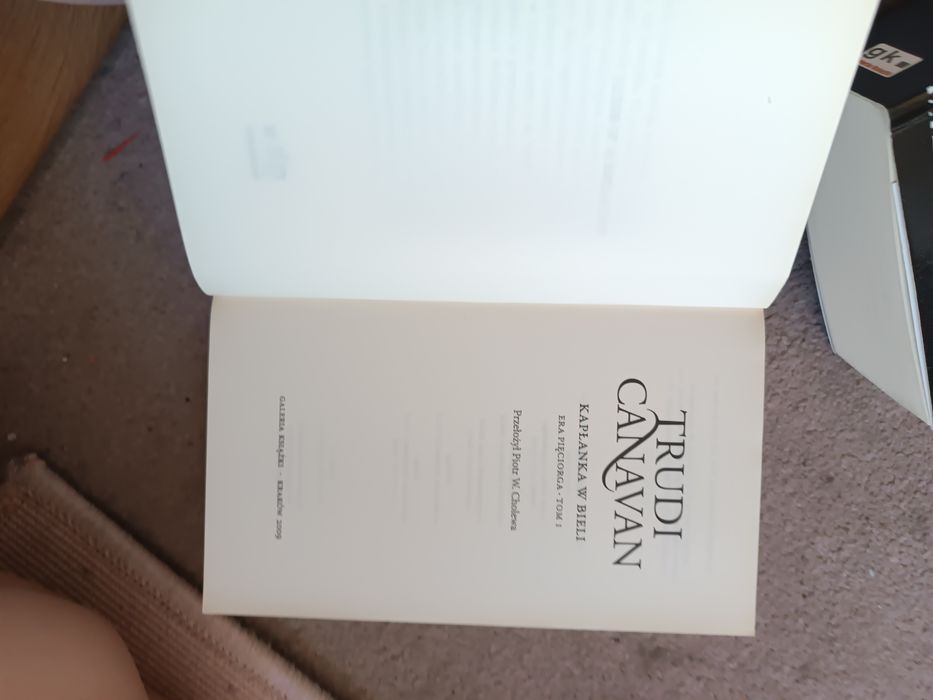 Trudi Canavan seria + opowiadania