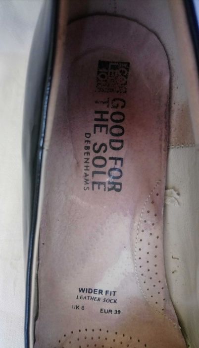 Туфлі чорні лакова шкіра розмір 39 підбор і платформа