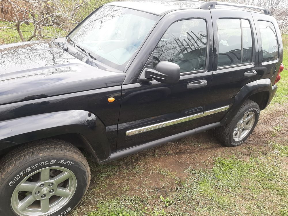 Jeep Cherokee Liberty 2.8d
