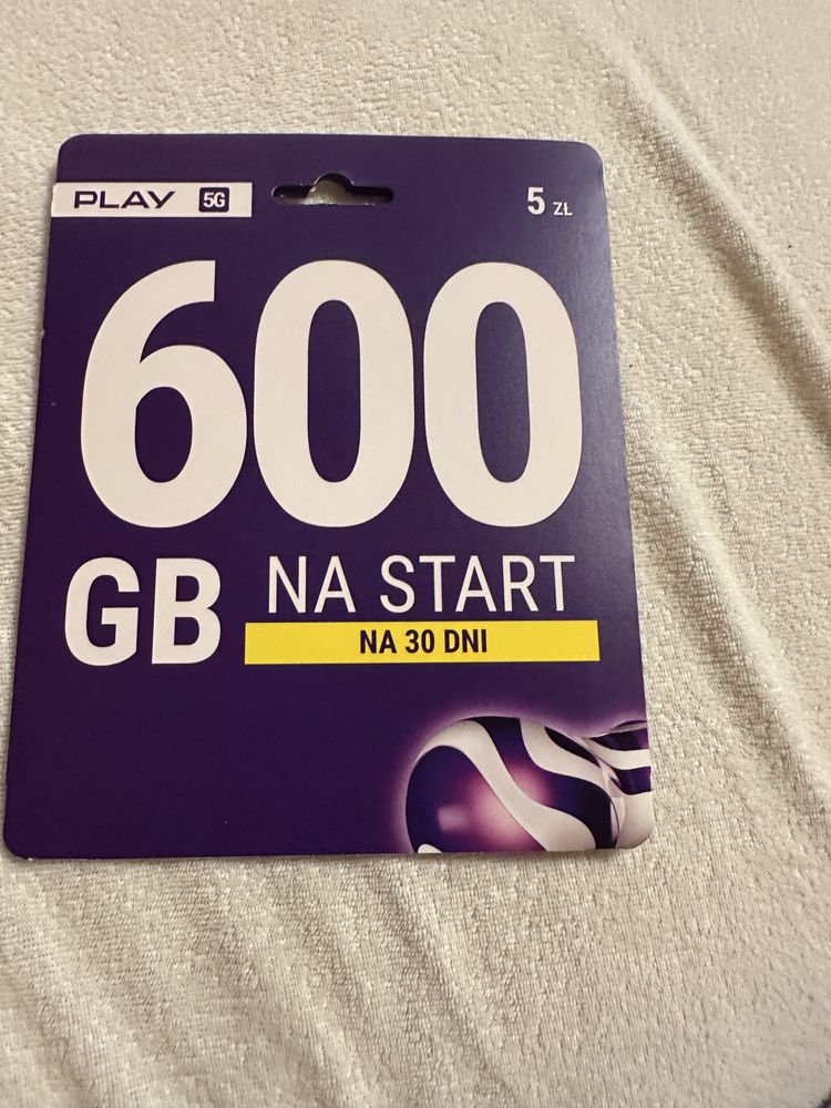Zlote numery kart sim ro kazdego nr jest dopisana cena