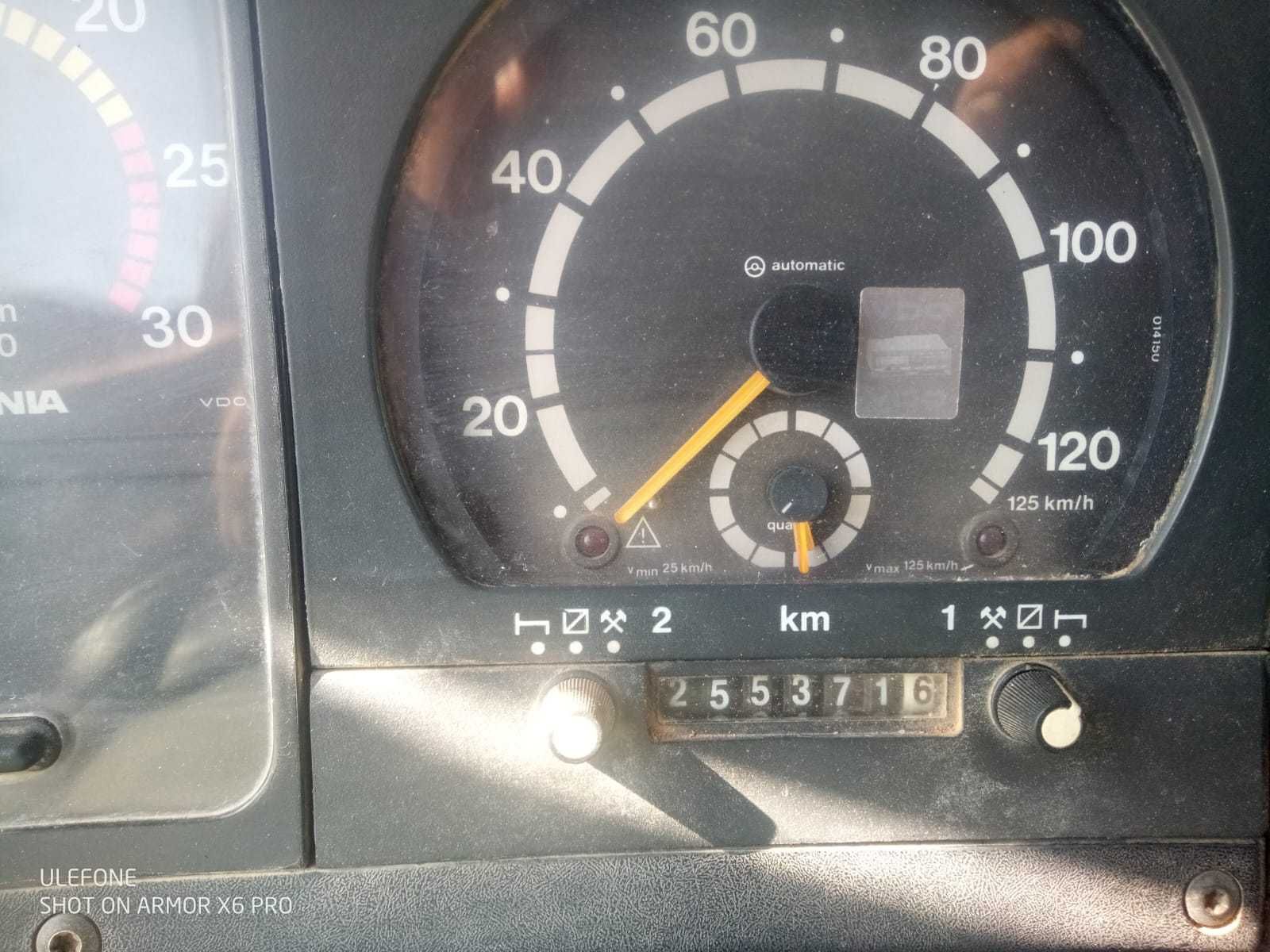 Vendo camiao de 3 eixos basculante