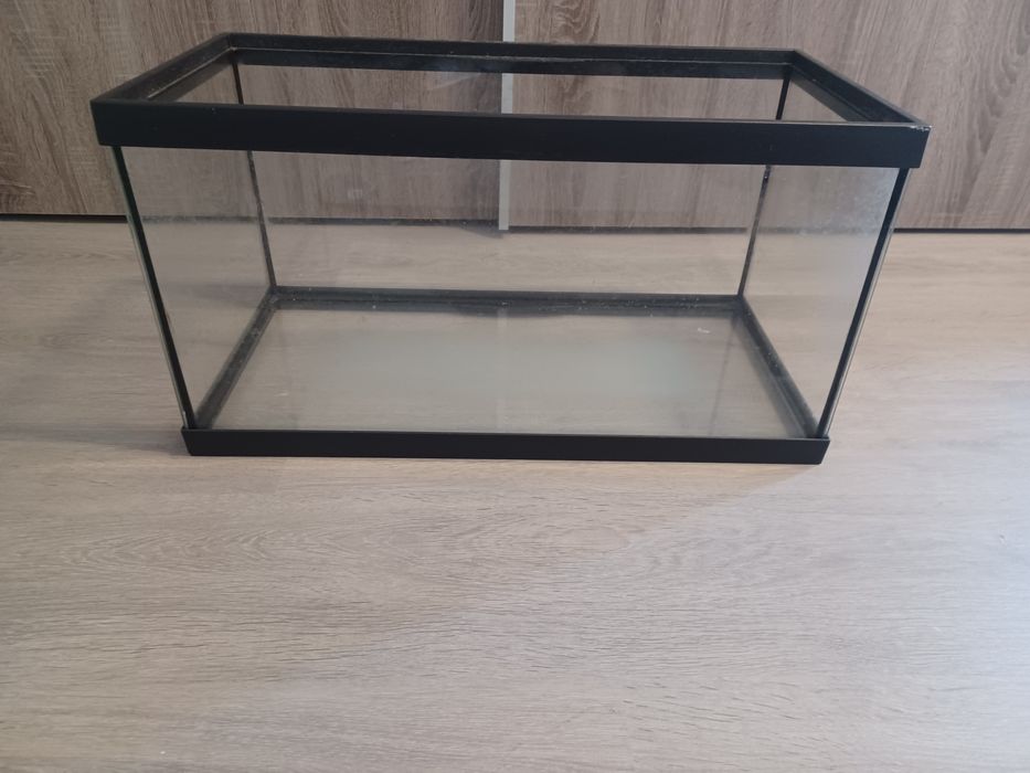 Vendo aquário/tartarugueira