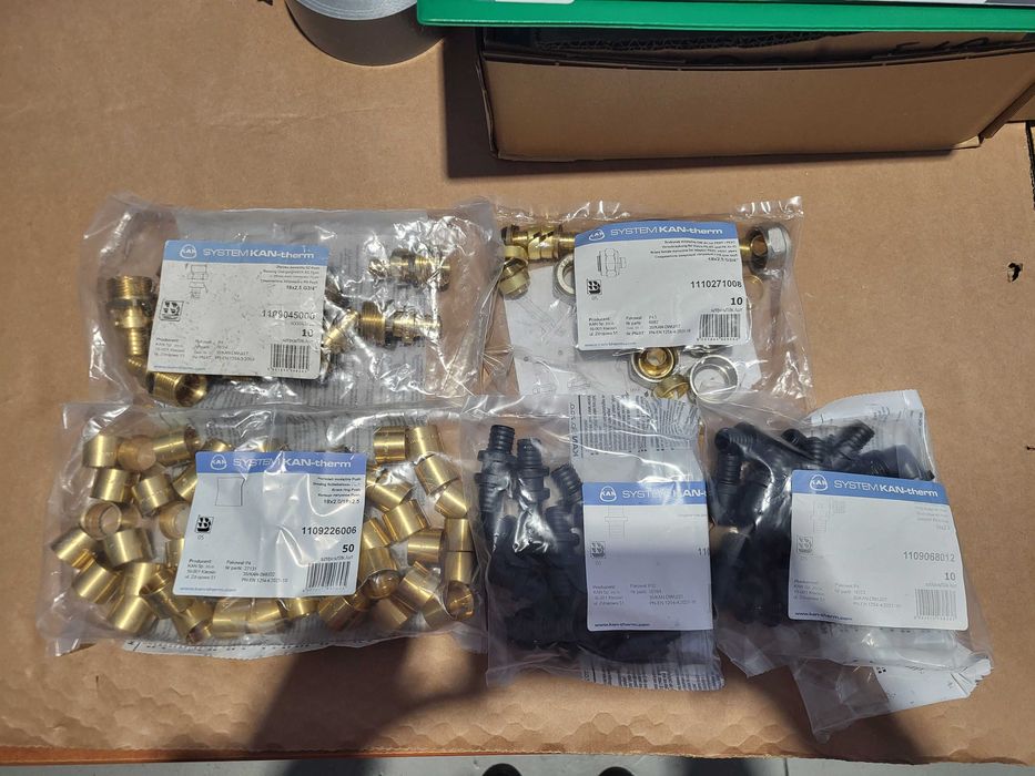 Kształtki System Kan- therm.