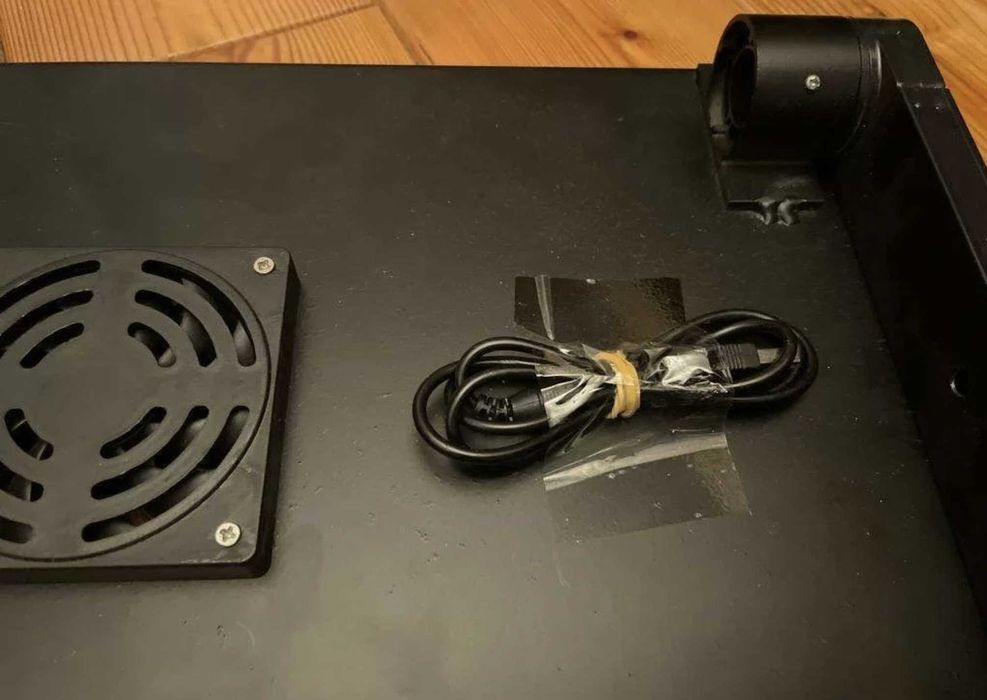 регульований стіл підставка з охолодженням для ноутбука для гаджетів