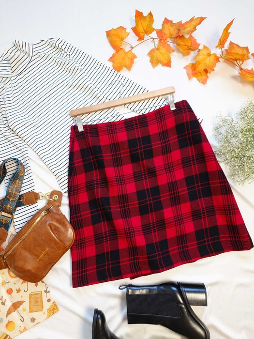Czerwona spódnica w kratkę Yessica