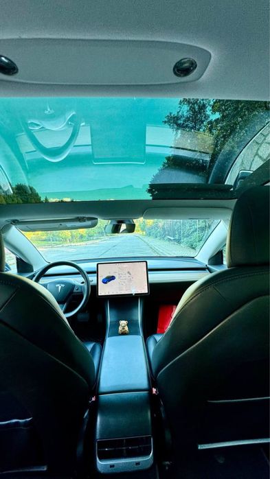 Tesla model 3 Long Range