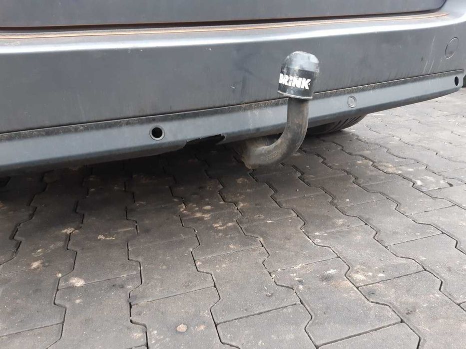 Opel Zafira B lampy hak drzwi sanki kod lakieru Z155