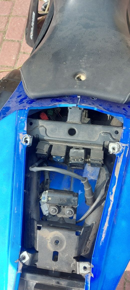 Koło przednie yamaha yzf r125  2008r