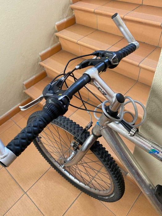 Bicicleta roda 26 Shimano aço inox