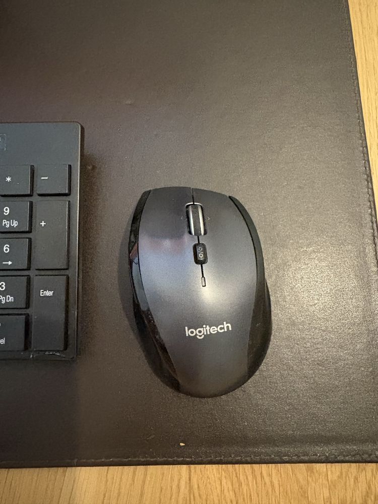 Komputer biurowy z Windows 10Pro + Monitor, mysz, klawiatura
