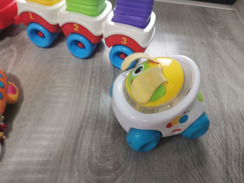 Pociąg Fisher price muzyczny samochodzik żabka lamaze tygrys