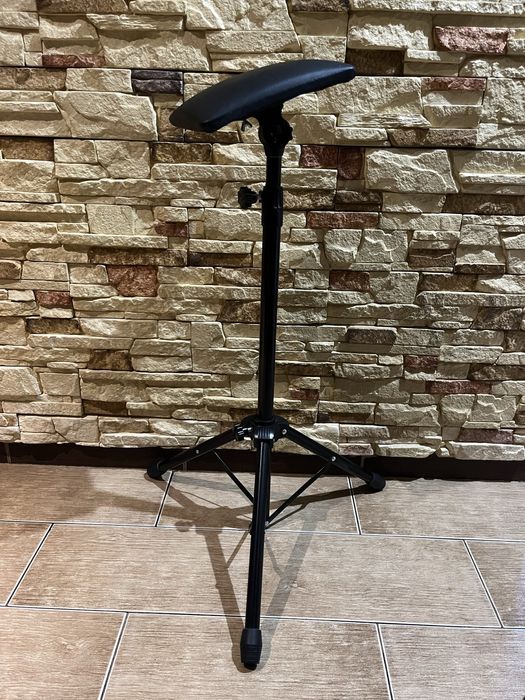 Podłokietnik do tatuowania