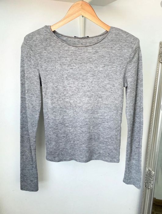 ZARA - Szara bluzka longsleeve - rozmiar S - z poduszkami w ramionach