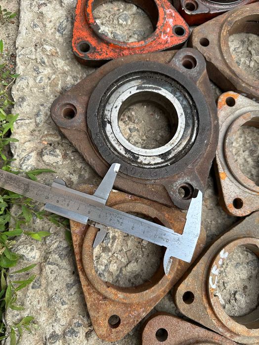 Корпуса подшипников СК-5  "Нива"  "Колос"