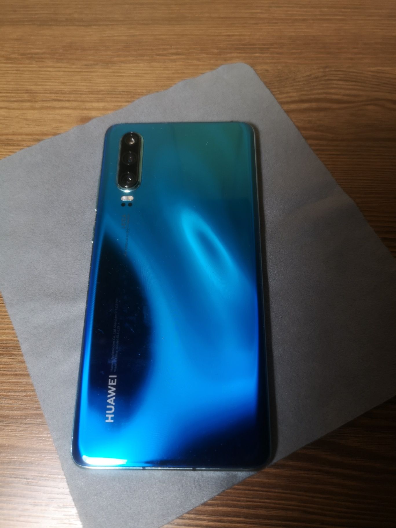 2 смартфони Huawei P30 оригінальні
