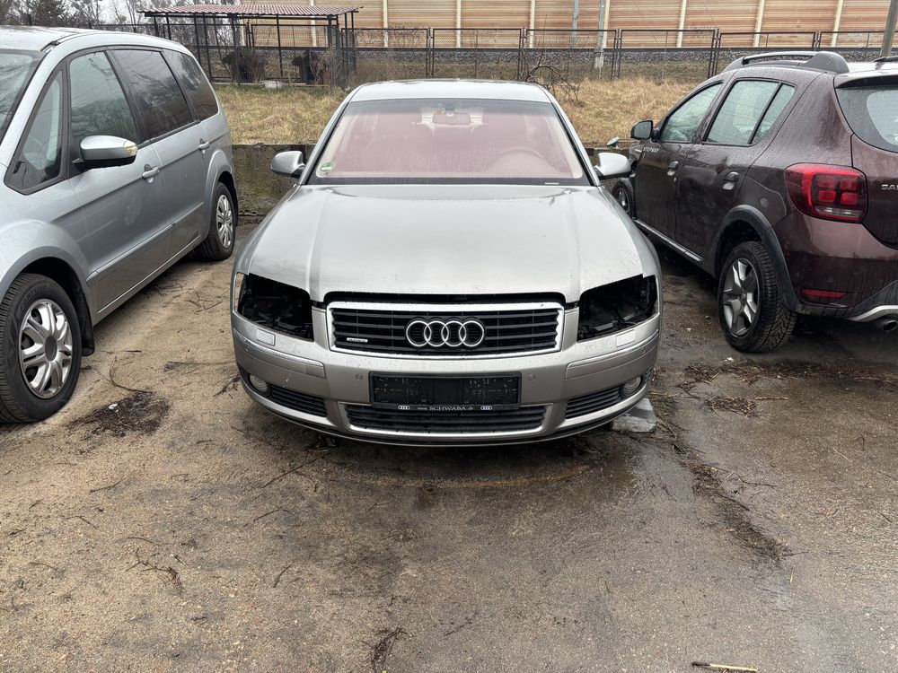 Audi A8 D3 błotnik L P